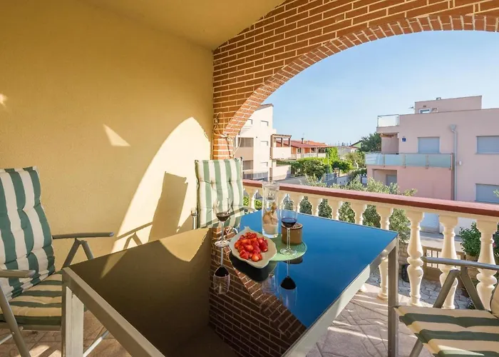 Sandra Апартаменты Вир