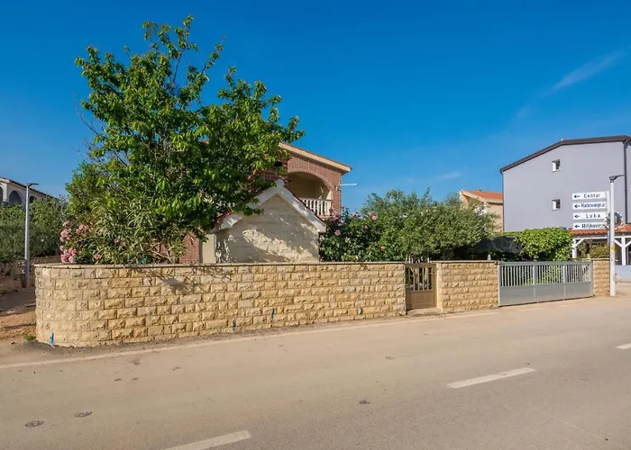 Sandra Апартаменты *